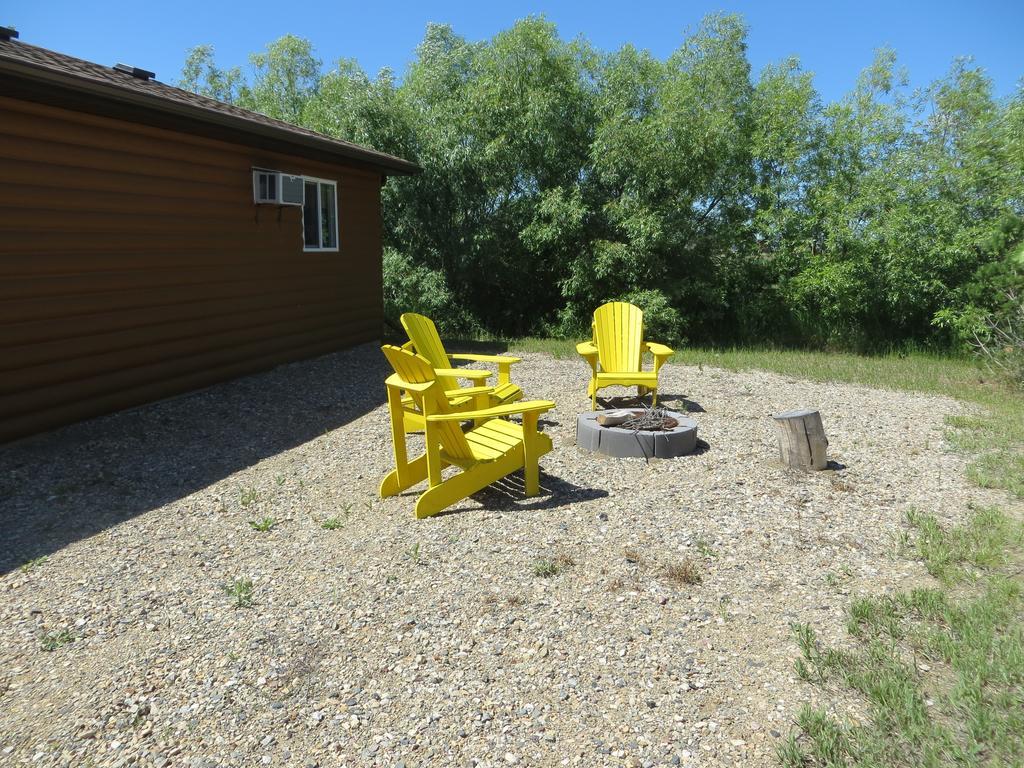 Orchard View Bed And Breakfast Moose Jaw Exterior photo